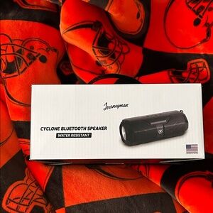 Black Bluetooth Speaker